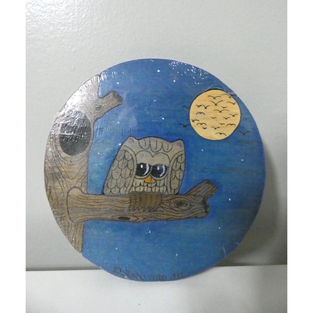 1977 Signed Jenell Todd Folk Art Owl Wood Puzzle Circular Hanging 5 1/8"